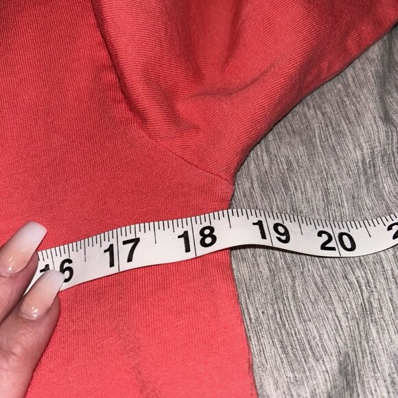 Jadelynn Brooke Pink Every Day Has The Potential To Be Epic Jeep T-Shirt Small - Picture 7 of 7